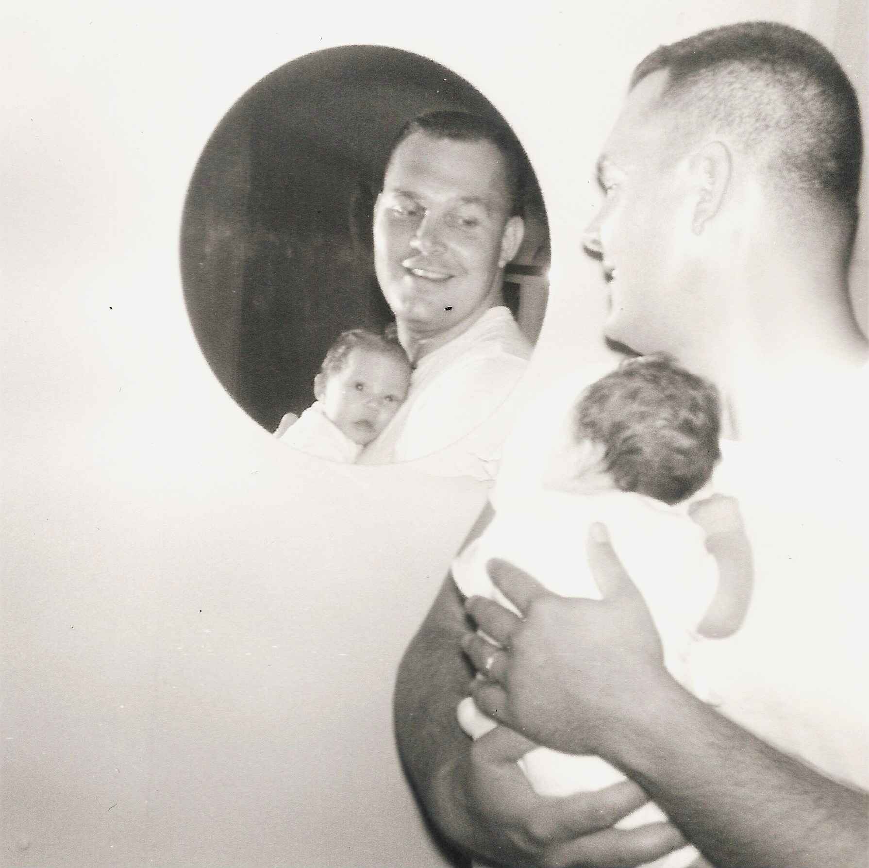 1963, 7- Karen, Ernie, Mirror.jpg